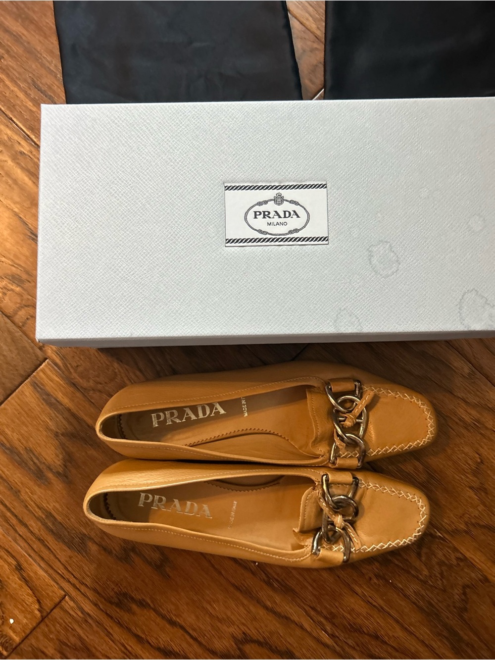 Prada Women Tan Leather Horsebit Driving Loafers Moccasins Italy w/ Box